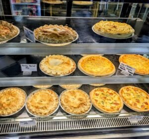 The Hot & Crusty Country Bakery Food & Beverages in Castlemaine