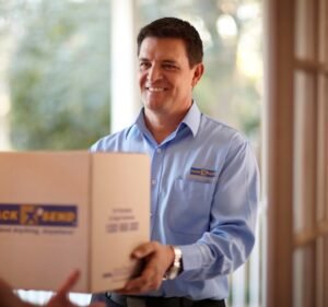 PACK & SEND Bendigo Courier service in Bendigo