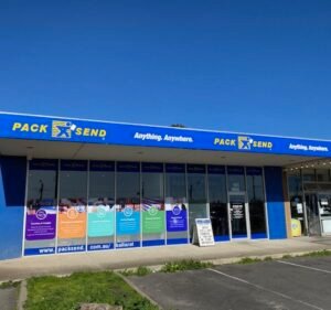 PACK & SEND Ballarat Courier service in Wendouree