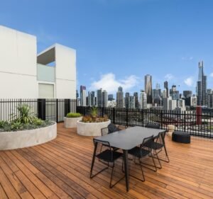 Hotels and Accommodations in Melbourne Australia Saint Domain Serviced Apartments
