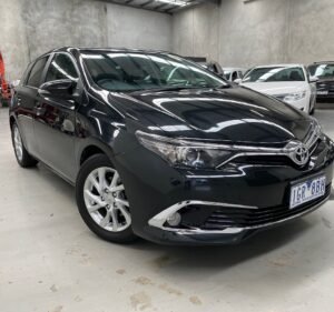 MELBOURNE'S CAR WAREHOUSE Car dealer in Coburg North