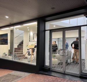  Alison Rogers Property Agent LJ Hooker Pinnacle