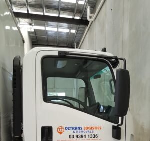 Courier and Delivery Services in Tarneit Australia OZTRANS LOGISTICS & REMOVALS