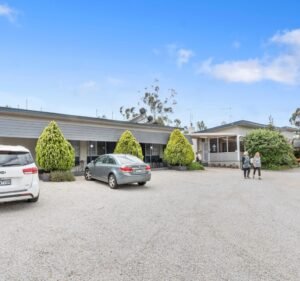 Hotels and Accommodations in Victoria Australia Wattle Grove Motel