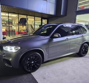 LORBEK Luxury Cars