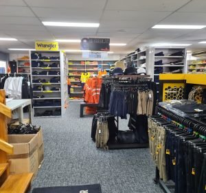 Totally Workwear Cairns in Bungalow