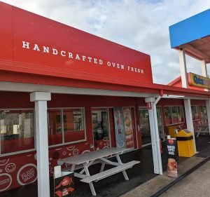 United Petroleum Koah Roadhouse (Pie Face) Gas station in Koah