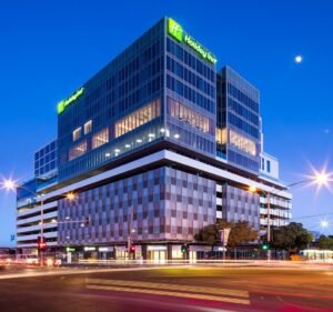  Holiday Inn Werribee
