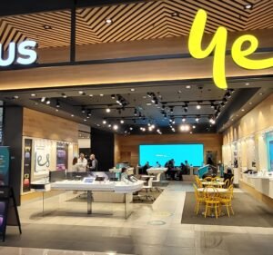 Mobile Phone Retailers in Victoria Australia Optus Chadstone