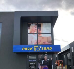 PACK & SEND Geelong Courier service in Breakwater