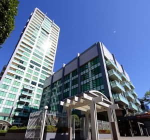 Hotels and Accommodations in South Yarra Australia Seasons Botanic Gardens