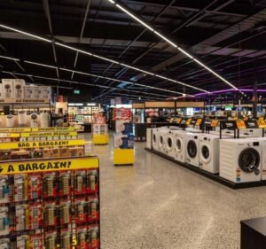 Mobile Phone Retailers in Victoria Australia JB Hi-Fi Chadstone Home Superstore
