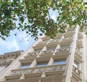 Hotel Collins Hotel in Melbourne