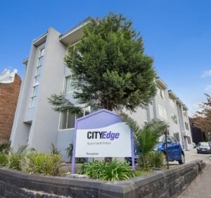 Hotels and Accommodations in South Yarra Australia City Edge Serviced Apartments