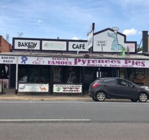 Bakery and Pastry Shops in Victoria Australia Pyrenees Pies & Takeaway