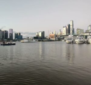 Woolworths Victoria Harbour Grocery store in Docklands