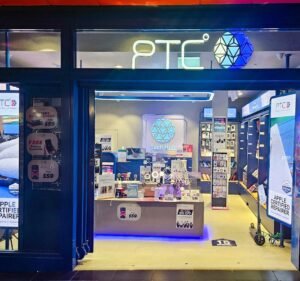 Mobile Phone Retailers in Melbourne Australia PTC Tech Hub Repairs Melbourne Central (Near Starbucks)