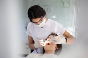 Teeth Cleaning in Cranbourne | Teeth Cleaning Services | | Evans Rd Dental Care Dentist in Cranbourne West