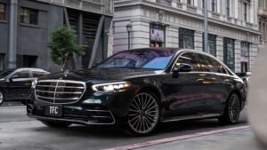 The First Chauffeurs Limousine service in Tarneit
